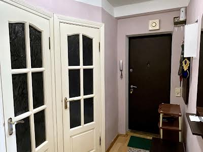 квартира за адресою Степана Ковніра вул. (Ластовського), 3-А