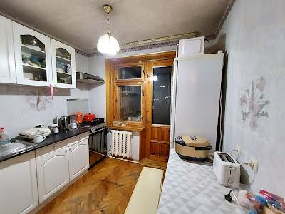 квартира по адресу Голосеевский просп. (40-летия Октября), 108 к2