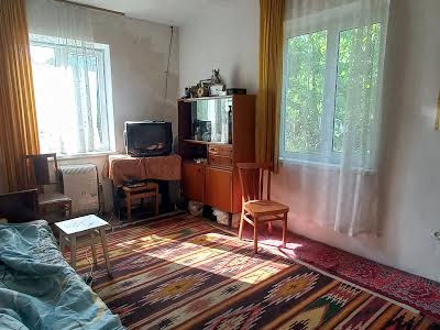 дом по адресу Центральна