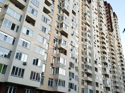 квартира за адресою Польова вул., 73