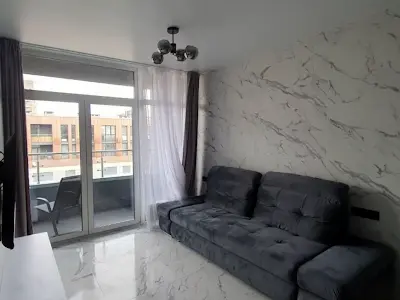 квартира за адресою Київ, Салютна вул., 2