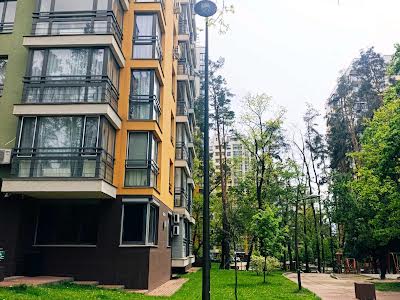 квартира за адресою Петрицького, 15а
