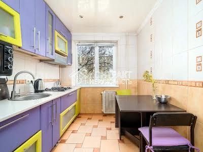 квартира за адресою Гвардійців-Широнінців вул., 59А