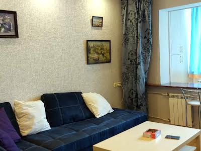 квартира за адресою Рональда Рейгана вул., 30