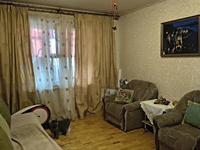 квартира по адресу Быкова Леонида бульв., 4