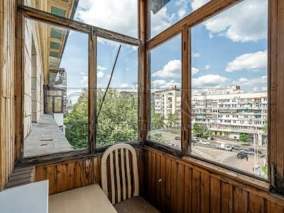 квартира по адресу Михаила Бойчука ул. (Киквидзе), 2/34