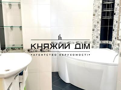 квартира за адресою Урлівська вул., 21-Б