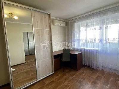 квартира по адресу Науки ул., 41/43