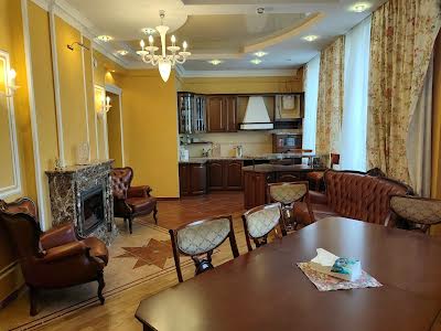 квартира за адресою Івана Франка вул., 23а
