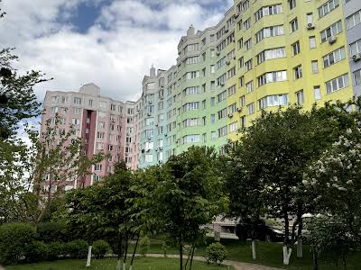 квартира за адресою Теплична вул., 44