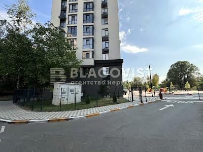 квартира по адресу Любомира Гузара просп. (Космонавта Комарова), 15