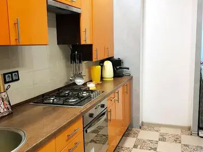 квартира за адресою Дмитра Луценка вул. (Крейсера 