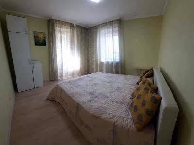 квартира по адресу Святошинская пл., 1