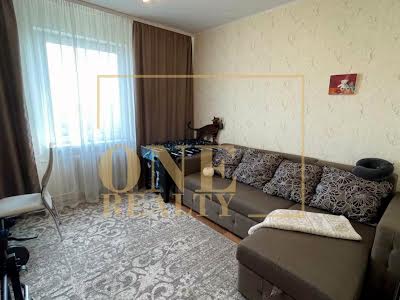квартира за адресою Білицька вул., 18