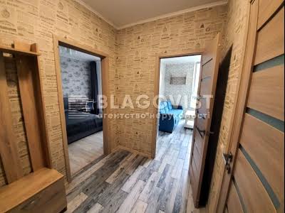 квартира за адресою Журавлина вул., 4