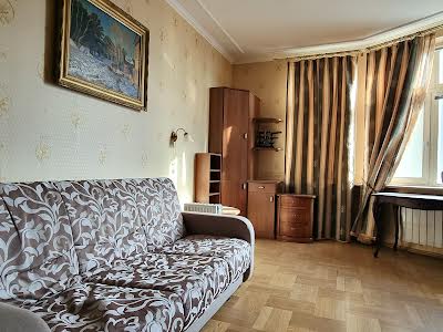 квартира за адресою Панаса Мирного вул., 17