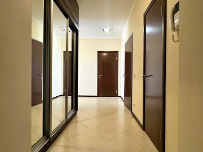 квартира по адресу Александра Мишуги ул., 8