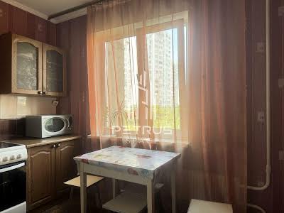 квартира по адресу Анны Ахматовой ул., 16-Б