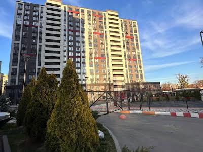 квартира по адресу Любомира Гузара просп. (Космонавта Комарова), 13