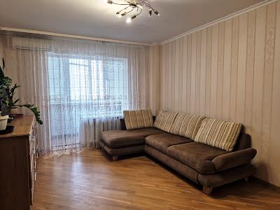 квартира за адресою Ревуцького вул., 44-Б