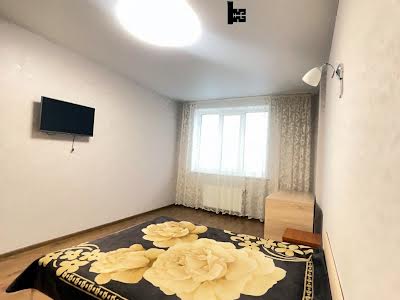 квартира за адресою Боголюбова вул., 33