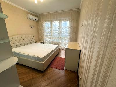 квартира за адресою Бориса Гмирі вул., 18