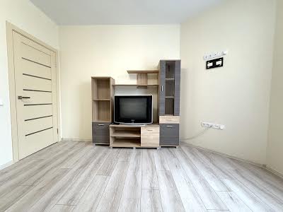 квартира за адресою Миру вул., 3