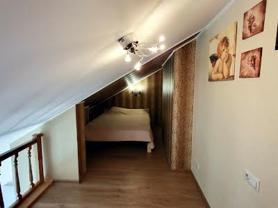 квартира за адресою Київ, Регенераторна вул., 4
