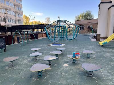 квартира за адресою Академіка Заболотного вул., 15-г