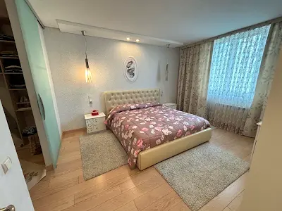 квартира за адресою Срібнокільська вул., 1