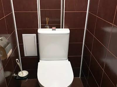 квартира за адресою Ревуцького вул., 11-Г