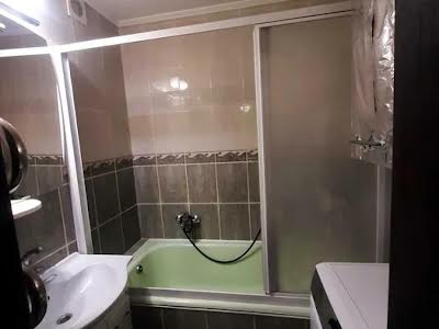 квартира за адресою Драгоманова вул., 5
