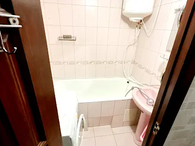 квартира за адресою Йорданська вул. (Лайоша Гавро), 7
