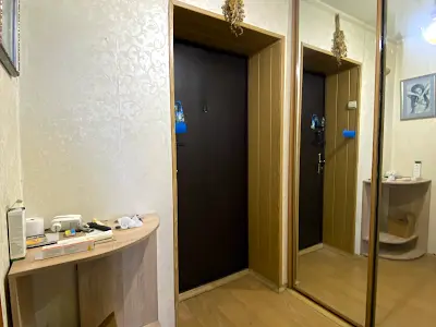 квартира за адресою Дніпровська набережна вул., 3