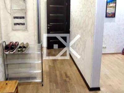 квартира за адресою Дніпровська набережна вул., 1-А