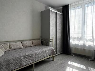 квартира за адресою Салютна вул., 2к7
