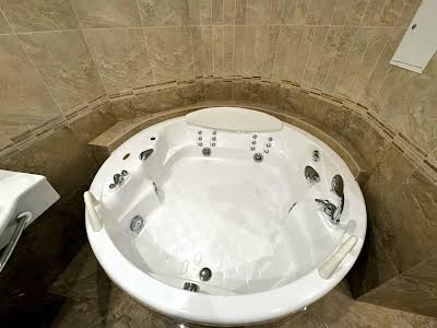 квартира по адресу Миколы Бажана просп., 14