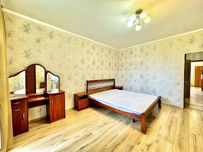 квартира за адресою Голосіївська вул., 13