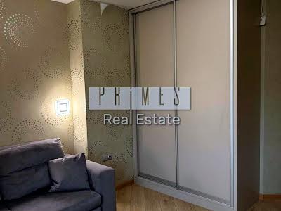 квартира за адресою Дегтярівська вул., 25а к1