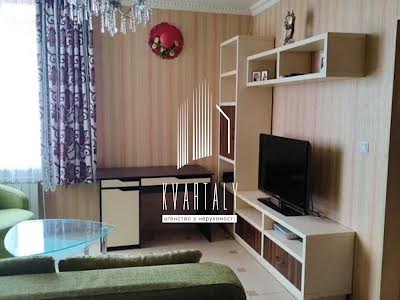 квартира за адресою Осіння, 33