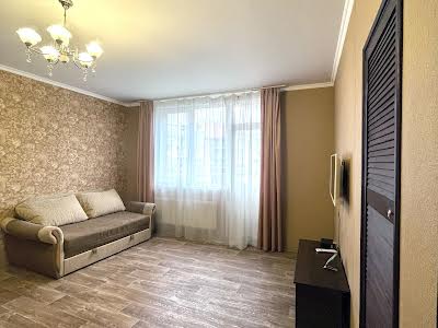 квартира за адресою Степана Рудницького вул. (Академіка Вільямса), 3/7