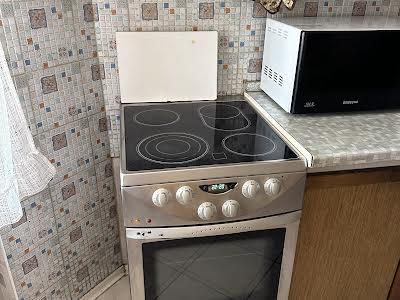 квартира за адресою Новгород-Сіверська вул. (Новгородська), 3
