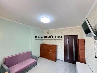 квартира за адресою Василя Симоненка вул., 5-А