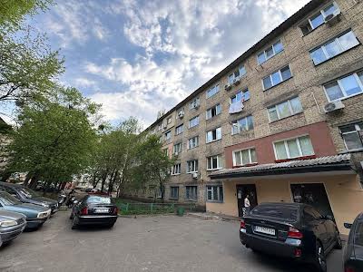 комната по адресу Горловская ул., 124/3