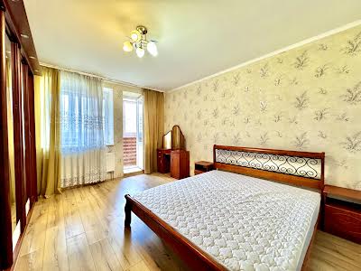 квартира за адресою Голосіївська вул., 13