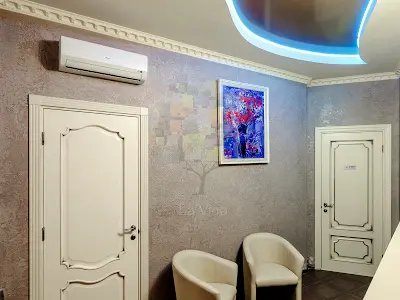 комерційна за адресою Петра Калнишевського вул. (Михайла Майорова), 7