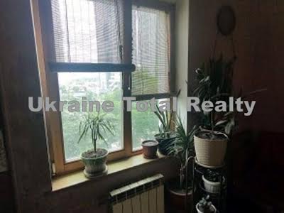 квартира за адресою Срібнокільська вул., 4