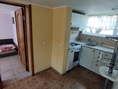 дом по адресу Киев, Дніпроводська вул.