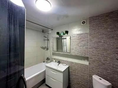 квартира за адресою Берестейський просп. (Перемоги), 77а