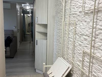 квартира за адресою Амвросія Бучми бульв., 4